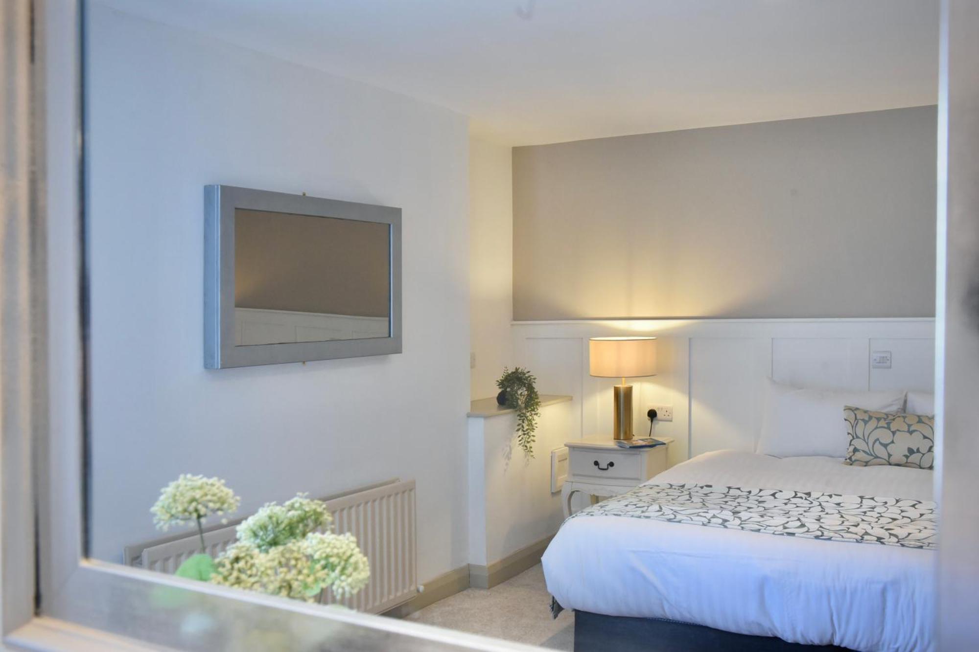 The Lough & Quay Accommodation Town Centre Warrenpoint Eksteriør bilde