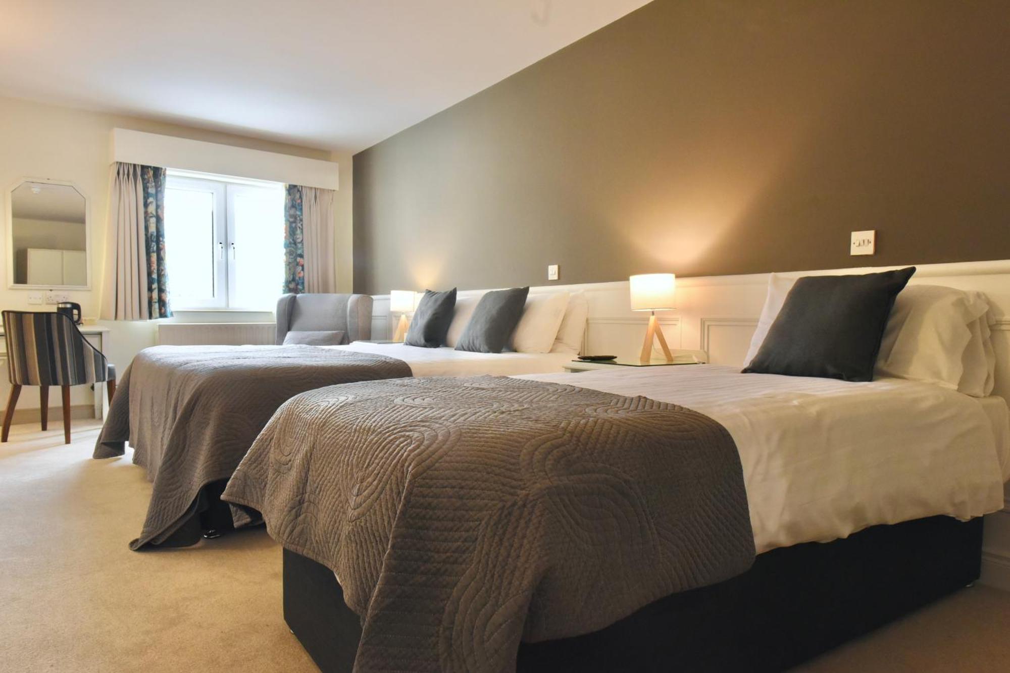 The Lough & Quay Accommodation Town Centre Warrenpoint Eksteriør bilde